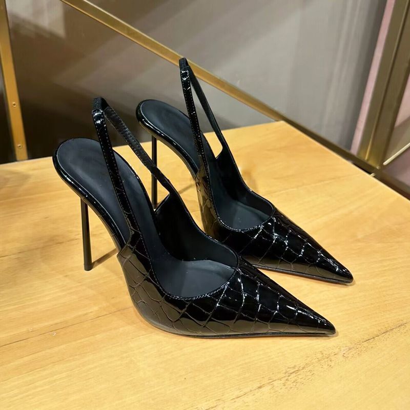 Women'S Work Fashion - Neue Einfache Spitze Sandalen mit Hohlrücken