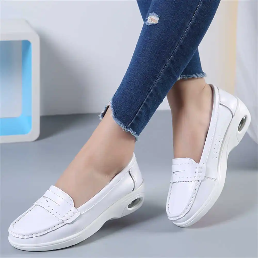 Dicke Sohle, Slip-on-weiße Tur – Resale Women'S Formal Wear Bewertung und Preis