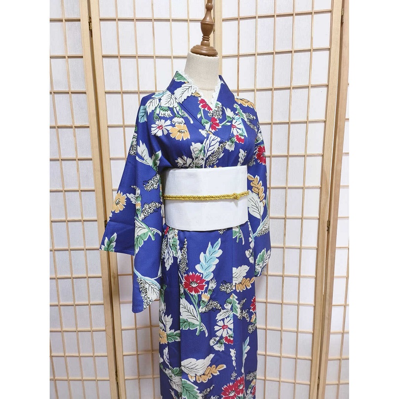 Japanische Formelle Kleidung D – Japanese Women Formal Wear Bewertung und Preis