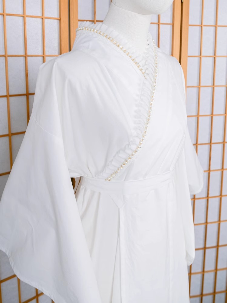 Kimono-Unterwäsche mit Spitzen – Japanese Women Formal Wear Bewertung und Preis