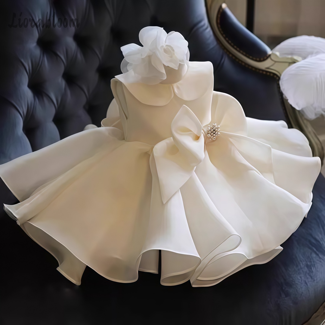 Weißes Perlen-Verziertes Kleid – Formal Wear Women Us Bewertung und Preis