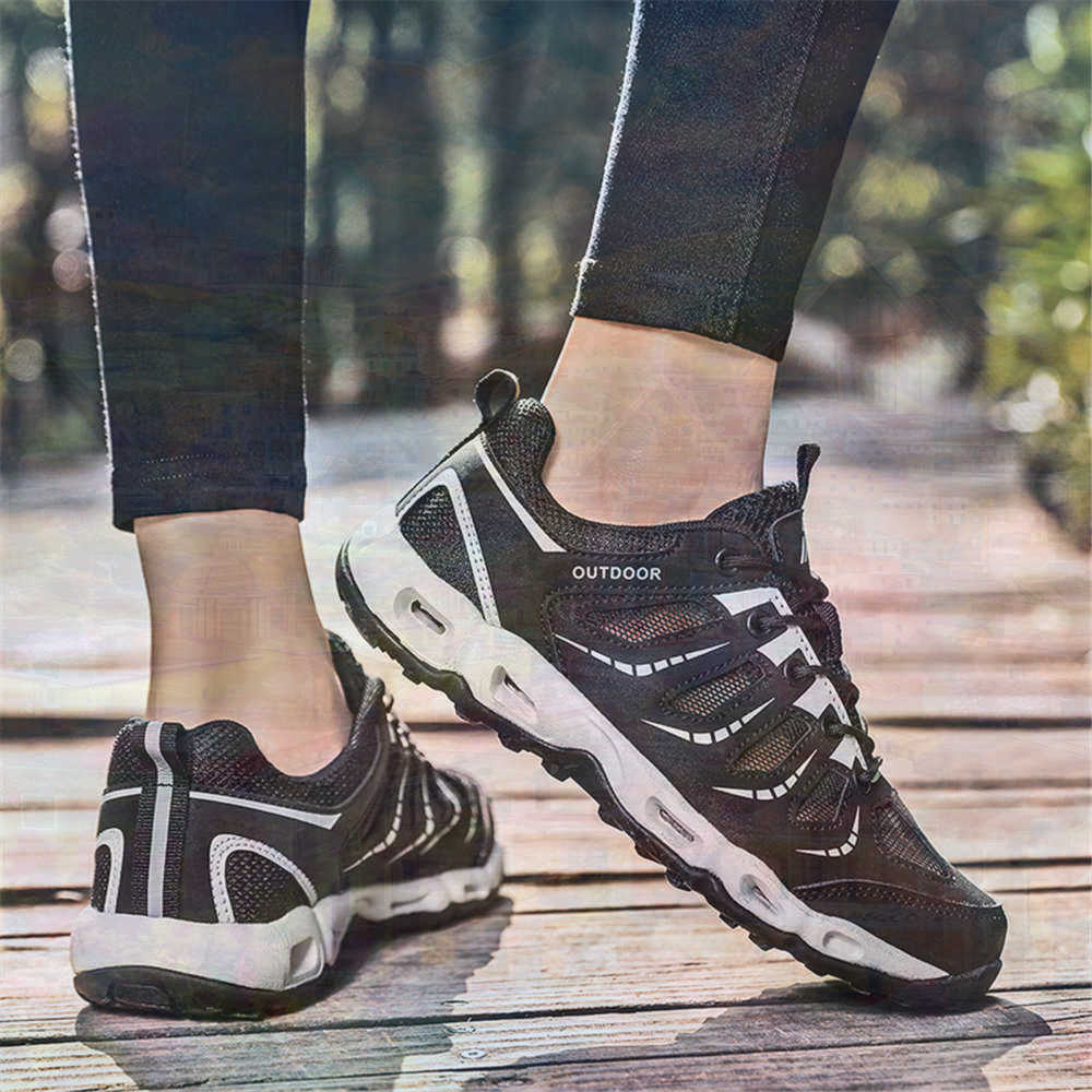 Sumer Round Tip Silver Sneaker – Resale Women'S Formal Wear Bewertung und Preis