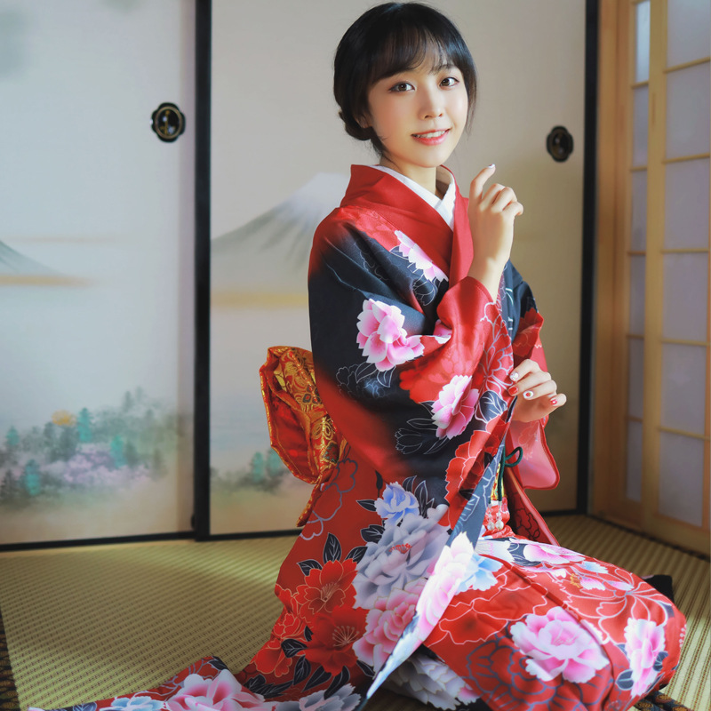 Japanischer Kimono für Damen,  – Japanese Women Formal Wear Bewertung und Preis